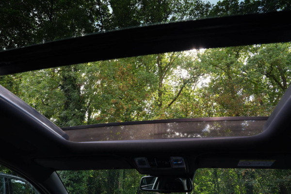 Kia ProCeed 1.4 T-GDI GT-PlusLine | Panorama | Carplay | Camera | Navigatie | Stoel/Stuur verwarming