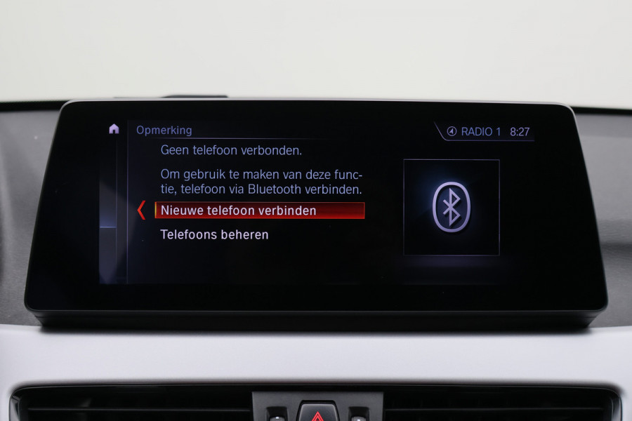 BMW X1 xDrive20i Executive Edition LED, Apple Carplay, Head-Up, Camera, Trekhaak, DAB
