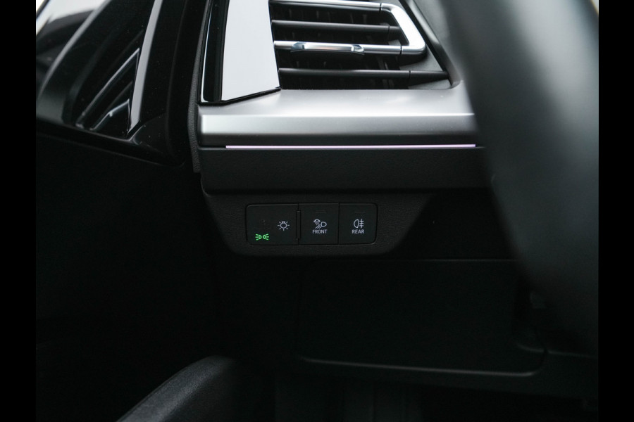 Audi Q4 e-tron 35 Advanced edition 55 kWh {SoH-88%} (INCL-BTW) Aut. *NAVI-FULLMAP | MATRIX-LED | KEYLESS | AUDI-SOUND |  DIGI-COCKPIT | DAB | CARPLAY | HEATED-SPORTSEATS | CRUISE | 19''ALU*