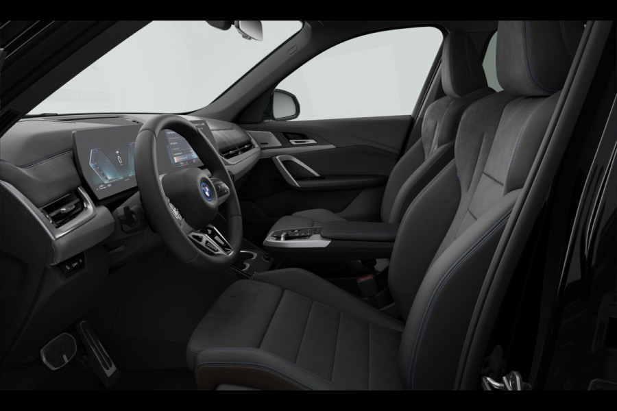 BMW X1 xDrive25e M-Sport - Pano - Trekhaak - Memoryzetel - Harman Kardon