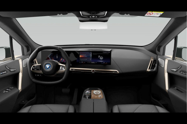BMW iX xDrive50 - Pano - Bowers & Wilkins - Driving Ass Prof - Trekhaak