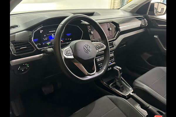 Volkswagen T-Cross 1.0 TSI Style DSG | ACC | Camera | CarPlay | 18 Inch | LED | Stoelverwarming