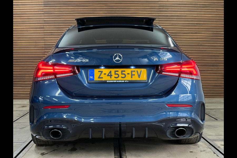 Mercedes-Benz A-Klasse AMG 35 4MATIC NIGHT Premium Plus | PANO | Burmester | Ambient | HuD | MultiBeam LED | Winter-Pakket |MBUX
