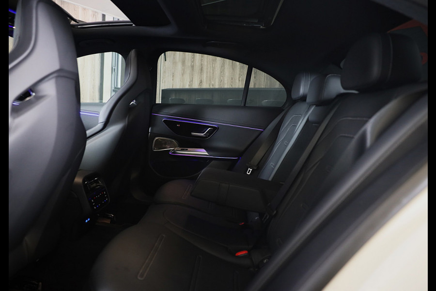 Mercedes-Benz E-Klasse AMG 53 4MATIC+ / Hyperscreen / Performance Zetels / Head Up / Verkoeling / 360 Camera / Memory / Open Pano