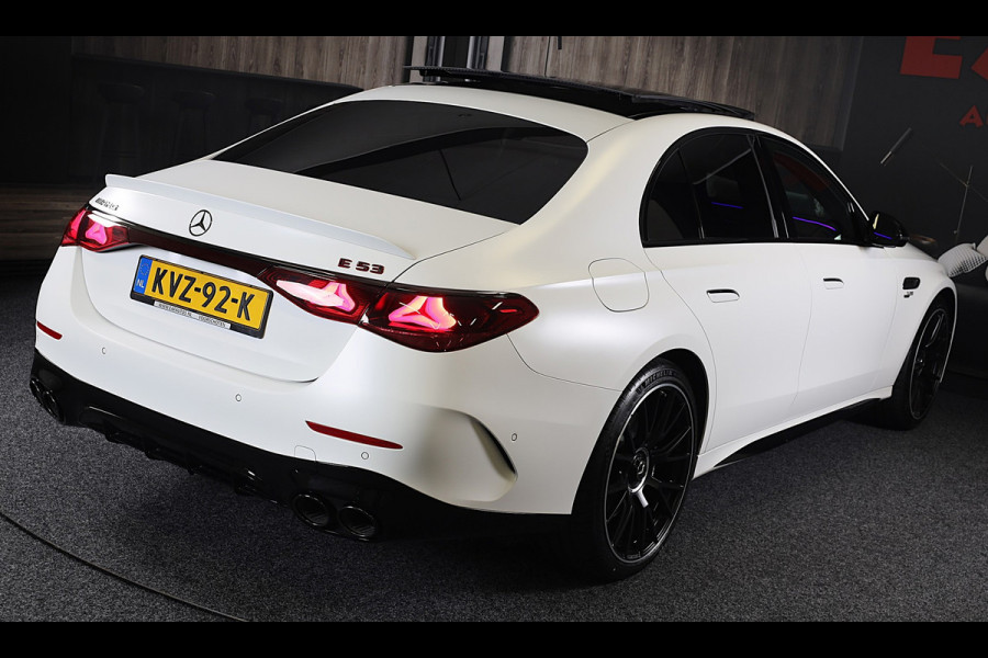 Mercedes-Benz E-Klasse AMG 53 4MATIC+ / Hyperscreen / Performance Zetels / Head Up / Verkoeling / 360 Camera / Memory / Open Pano