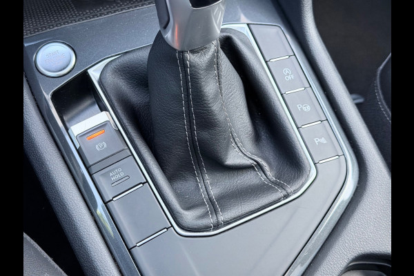 Volkswagen Tiguan 1.5 TSI R-Line Pano/Keylesa/Camera