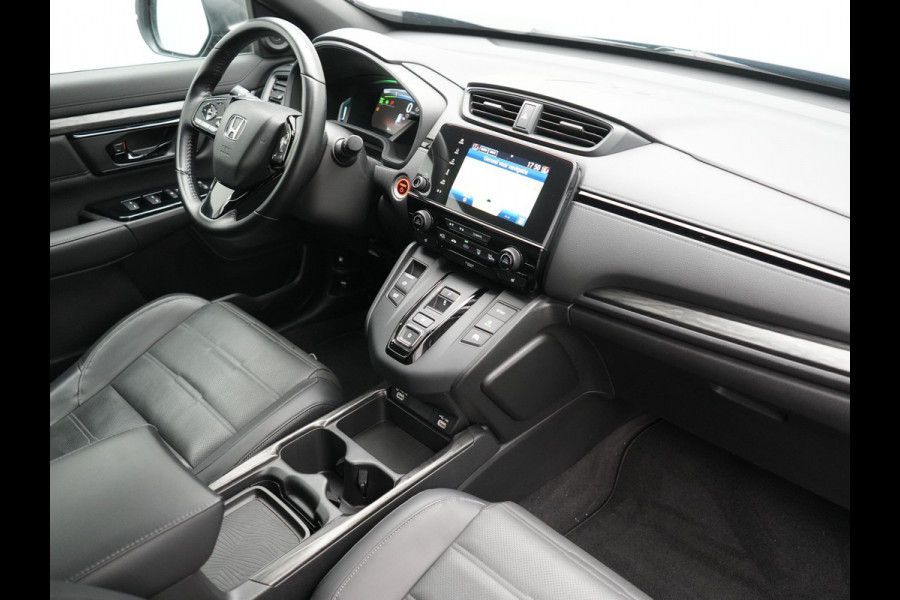 Honda CR-V 2.0 Black Edition MHEV 215pk Dealer O.H | Trekhaak Afn. | Adaptive Cruise | Camera | Sportstoelen Verwarmd | Keyless | Navigatie | DAB |  20"L.M