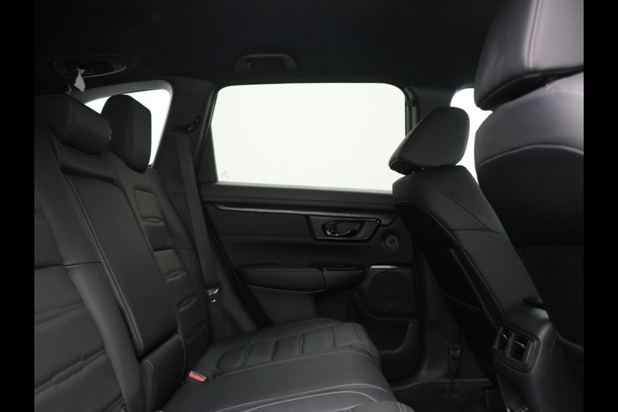 Honda CR-V 2.0 Black Edition MHEV 215pk Dealer O.H | Trekhaak Afn. | Adaptive Cruise | Camera | Sportstoelen Verwarmd | Keyless | Navigatie | DAB |  20"L.M