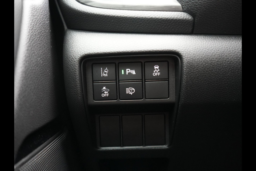 Honda CR-V 2.0 Black Edition MHEV 215pk Dealer O.H | Trekhaak Afn. | Adaptive Cruise | Camera | Sportstoelen Verwarmd | Keyless | Navigatie | DAB |  20"L.M