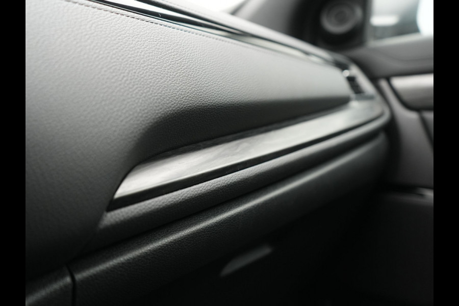Honda CR-V 2.0 Black Edition MHEV 215pk Dealer O.H | Trekhaak Afn. | Adaptive Cruise | Camera | Sportstoelen Verwarmd | Keyless | Navigatie | DAB |  20"L.M