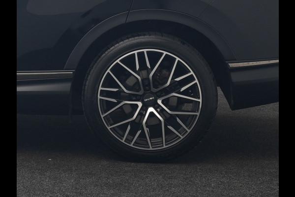 Honda CR-V 2.0 Black Edition MHEV 215pk Dealer O.H | Trekhaak Afn. | Adaptive Cruise | Camera | Sportstoelen Verwarmd | Keyless | Navigatie | DAB |  20"L.M