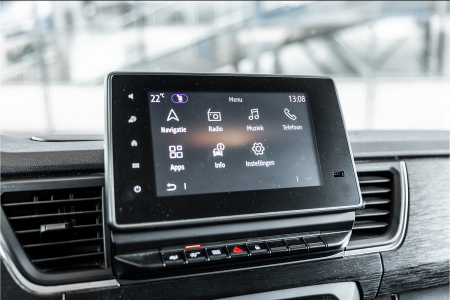 Renault Trafic 2.0 L2H1 150 PK DC | Dubbel cabine | 6-Zitter | Navigatie | Dodehoek | Camera | Trekhaak | CarPlay | Nieuwe APK | Trekhaak | Imperiaal | PDC V+A