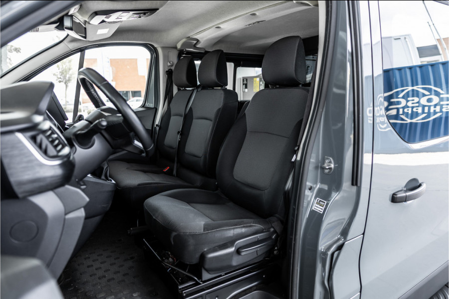Renault Trafic 2.0 L2H1 150 PK DC | Dubbel cabine | 6-Zitter | Navigatie | Dodehoek | Camera | Trekhaak | CarPlay | Nieuwe APK | Trekhaak | Imperiaal | PDC V+A