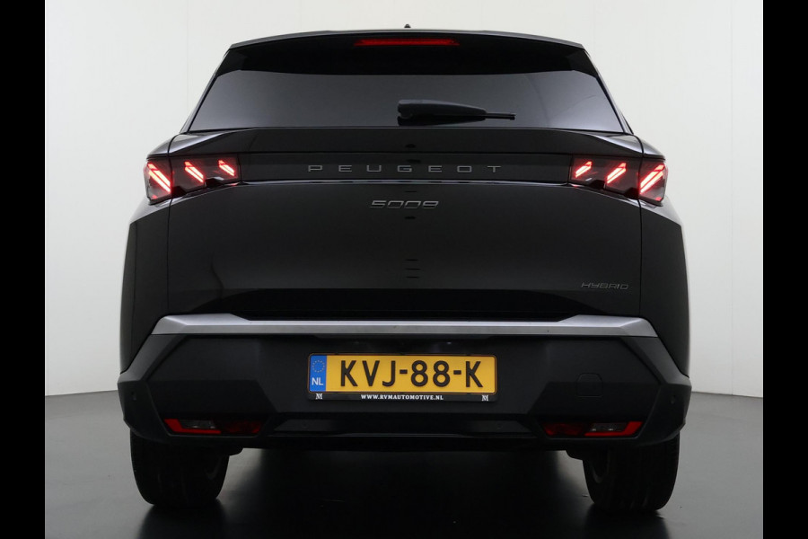 Peugeot 5008 1.2 Hybrid 145 GT 7p VAN:38.900,- VOOR:36.877,- UW HERFSTVOORDEEL:2.023,- ADAPTIVE CRUISE | 360° CAMERA | STOEL- & STUURVERWARMING | MEMORY SEAT MET MASSAGE | DODEHOEKDETECTIE | DRIVE ASSIST | FABRIEKSGARANTIE T/M 07-2027