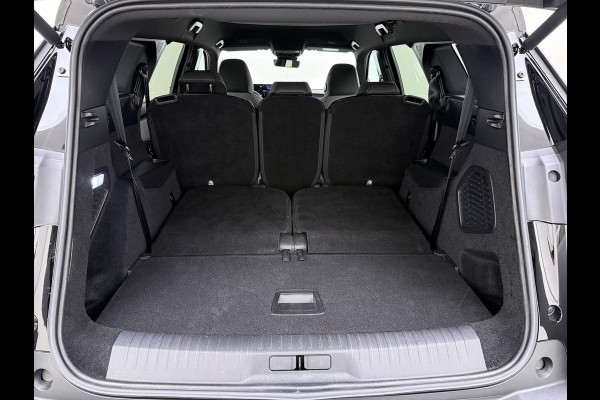 Peugeot 5008 1.2 Hybrid 145 GT 7p VAN:38.900,- VOOR:36.877,- UW HERFSTVOORDEEL:2.023,- ADAPTIVE CRUISE | 360° CAMERA | STOEL- & STUURVERWARMING | MEMORY SEAT MET MASSAGE | DODEHOEKDETECTIE | DRIVE ASSIST | FABRIEKSGARANTIE T/M 07-2027