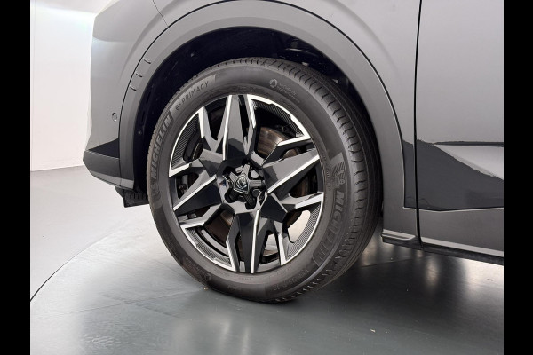 Peugeot 5008 1.2 Hybrid 145 GT 7p VAN:38.900,- VOOR:36.877,- UW HERFSTVOORDEEL:2.023,- ADAPTIVE CRUISE | 360° CAMERA | STOEL- & STUURVERWARMING | MEMORY SEAT MET MASSAGE | DODEHOEKDETECTIE | DRIVE ASSIST | FABRIEKSGARANTIE T/M 07-2027