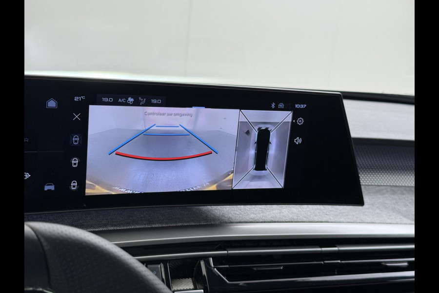 Peugeot 5008 1.2 Hybrid 145 GT 7p VAN:38.900,- VOOR:36.877,- UW HERFSTVOORDEEL:2.023,- ADAPTIVE CRUISE | 360° CAMERA | STOEL- & STUURVERWARMING | MEMORY SEAT MET MASSAGE | DODEHOEKDETECTIE | DRIVE ASSIST | FABRIEKSGARANTIE T/M 07-2027