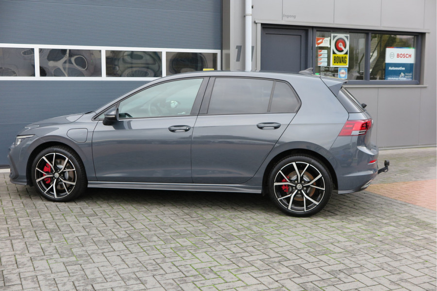 Volkswagen Golf 1.4 eHybrid 245pk GTE ,SOH 93%. Trekhaak afneembaar,ACC, PDC, Virtual cockpit,Navi, DAB+ , Carplay , Zwarte hemelbekleding, 18"LMV etc.