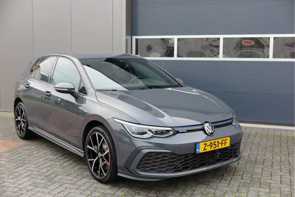 Volkswagen Golf 1.4 eHybrid 245pk GTE ,SOH 93%. Trekhaak afneembaar,ACC, PDC, Virtual cockpit,Navi, DAB+ , Carplay , Zwarte hemelbekleding, 18"LMV etc.