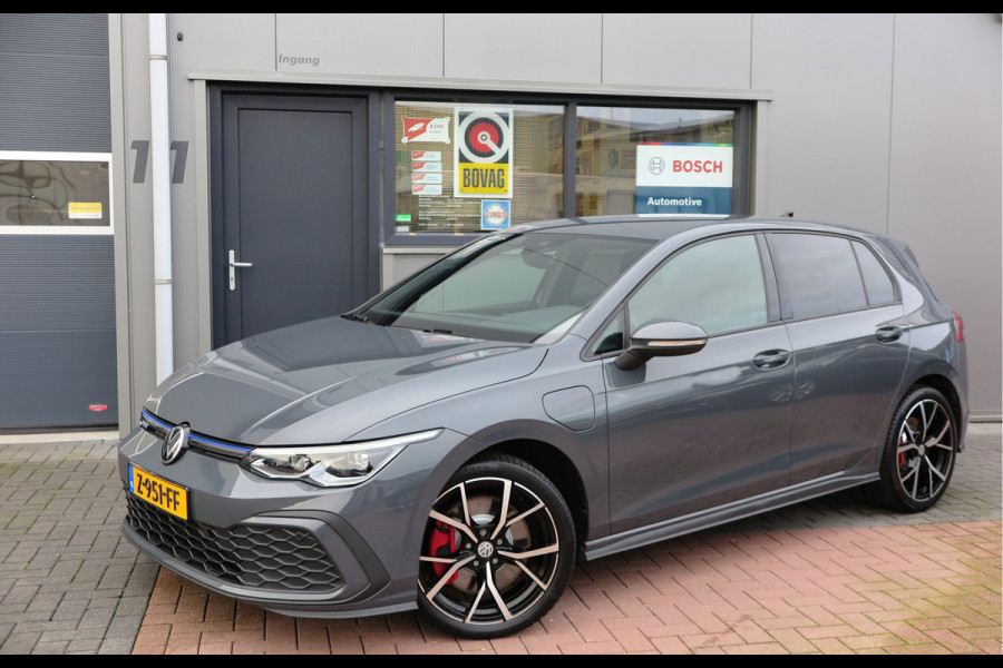 Volkswagen Golf 1.4 eHybrid 245pk GTE ,SOH 93%. Trekhaak afneembaar,ACC, PDC, Virtual cockpit,Navi, DAB+ , Carplay , Zwarte hemelbekleding, 18"LMV etc.