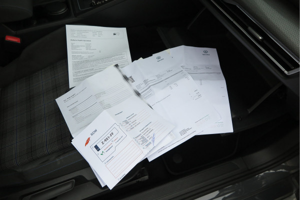 Volkswagen Golf 1.4 eHybrid 245pk GTE ,SOH 93%. Trekhaak afneembaar,ACC, PDC, Virtual cockpit,Navi, DAB+ , Carplay , Zwarte hemelbekleding, 18"LMV etc.