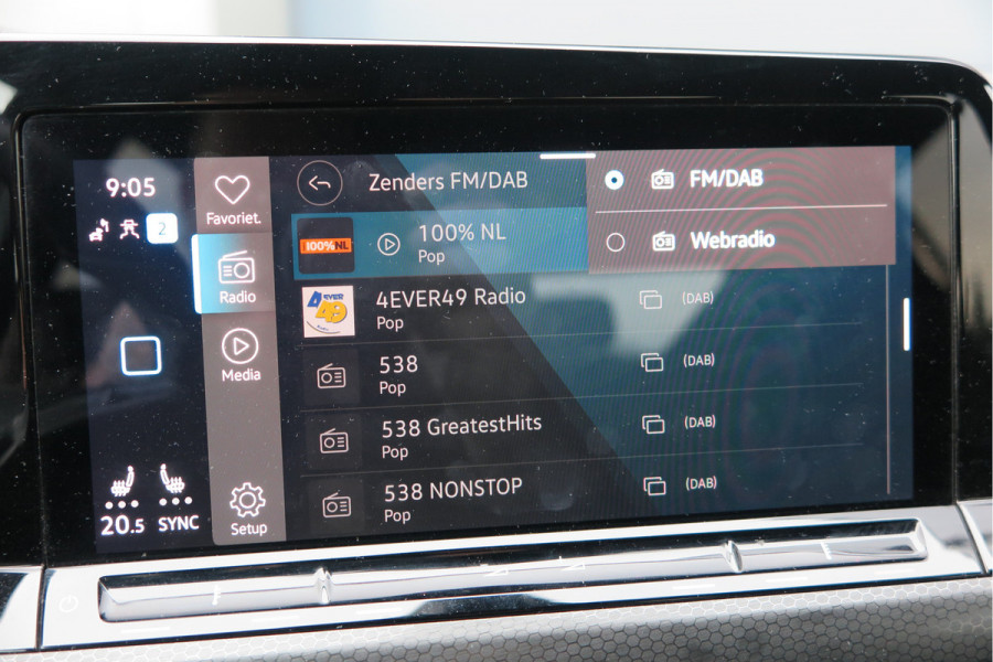 Volkswagen Golf 1.4 eHybrid 245pk GTE ,SOH 93%. Trekhaak afneembaar,ACC, PDC, Virtual cockpit,Navi, DAB+ , Carplay , Zwarte hemelbekleding, 18"LMV etc.