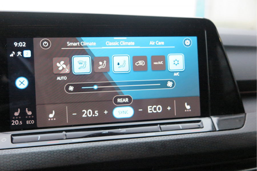 Volkswagen Golf 1.4 eHybrid 245pk GTE ,SOH 93%. Trekhaak afneembaar,ACC, PDC, Virtual cockpit,Navi, DAB+ , Carplay , Zwarte hemelbekleding, 18"LMV etc.