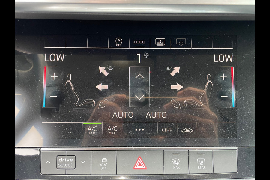 Audi A6 LIMOUSINE 45 TFSI Business edition|DealerOnderh|Memory|