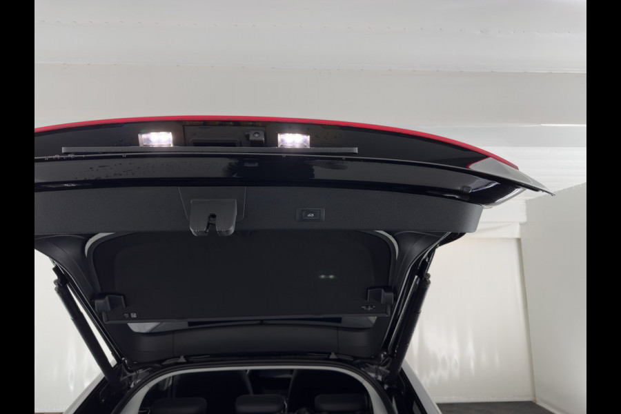 Audi e-tron Sportback 55 quattro Business edition Plus 95 kWh 3-Fase-11kW] {SoH-94%} *PANO | LEATHER | ADAPTIVE-CRUISE | MEMORY-PACK | FULL-LED | DIGI-COCKPIT | KEYLESS | CAMERA | PRIVACY-GLASS | HEATED-COMFORTSEATS | DAB+ | 21''ALU*