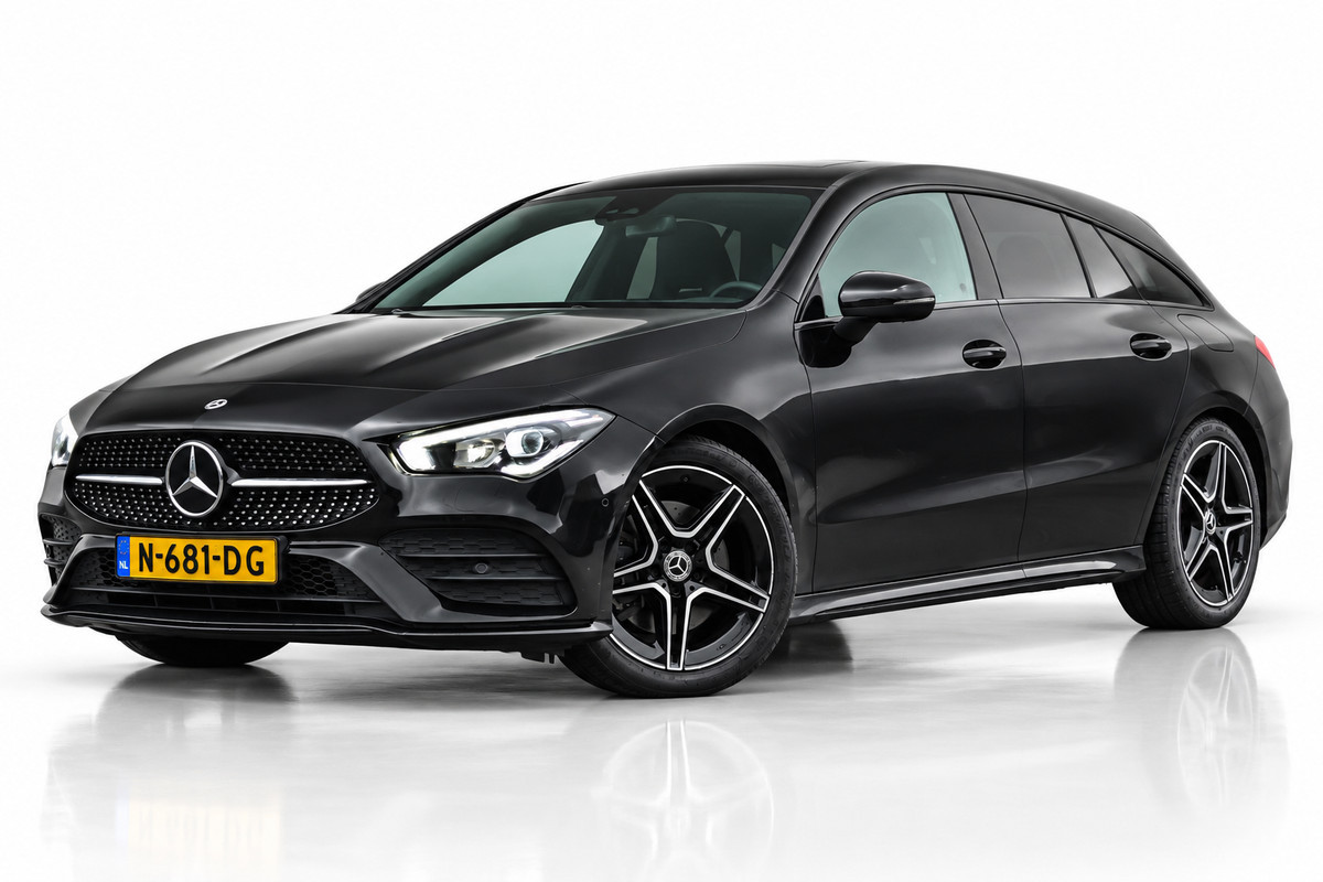 Mercedes-Benz CLA-Klasse Shooting Brake 200 AMG NIGHT | TREKHAAK | SFEERVERLICHTING | APPLE CARPLAY | ANDROID AUTO | NAP