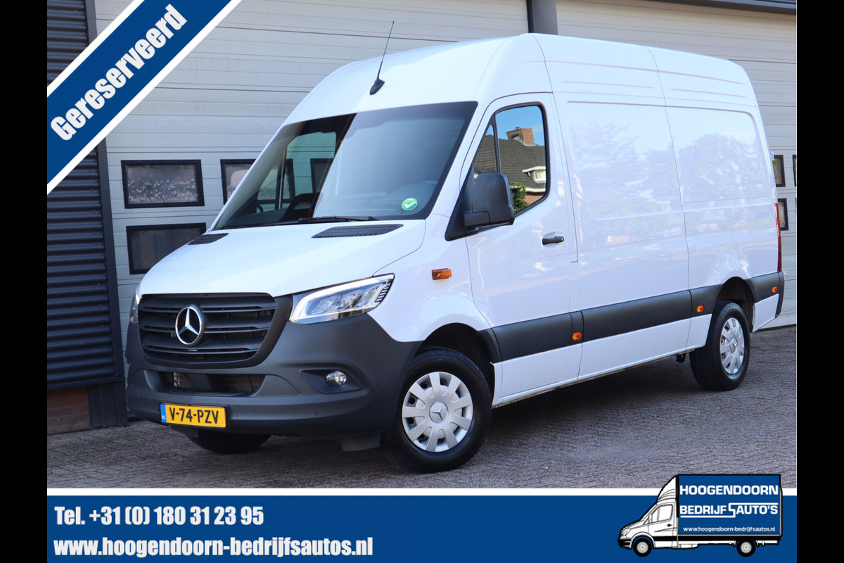 Mercedes-Benz Sprinter 317 CDI Automaat L2H2 RWD - LED - Mbux - Camera