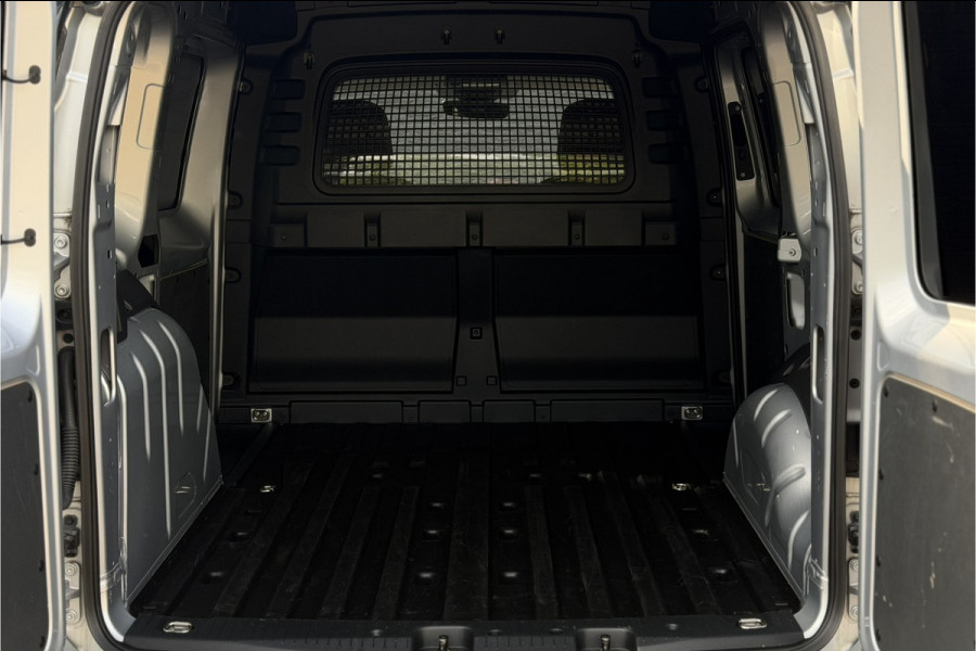Volkswagen Caddy Cargo 1.5 TSI DSG-7 | Ergo | Camera | Carplay | ACC | Groot Scherm