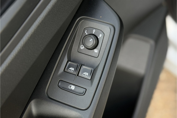 Volkswagen Caddy Cargo 1.5 TSI DSG-7 | Ergo | Camera | Carplay | ACC | Groot Scherm
