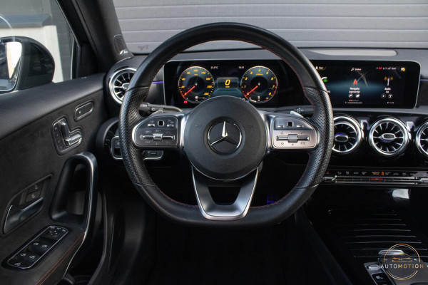 Mercedes-Benz A-Klasse 200 Business Solution AMG PANO CAMERA ACC BURMESTER MEMORY STOELVERWARMING
