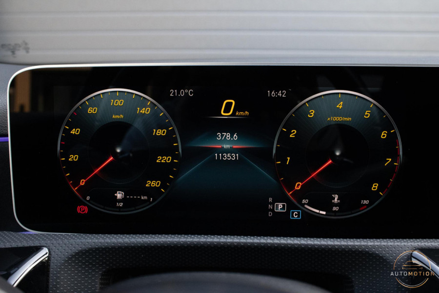 Mercedes-Benz A-Klasse 200 Business Solution AMG PANO CAMERA ACC BURMESTER MEMORY STOELVERWARMING