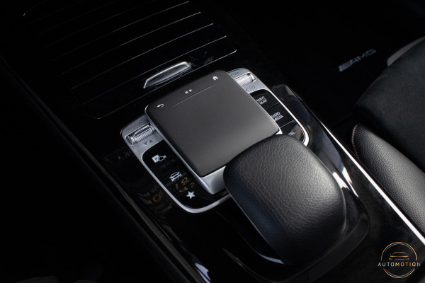 Mercedes-Benz A-Klasse 200 Business Solution AMG PANO CAMERA ACC BURMESTER MEMORY STOELVERWARMING