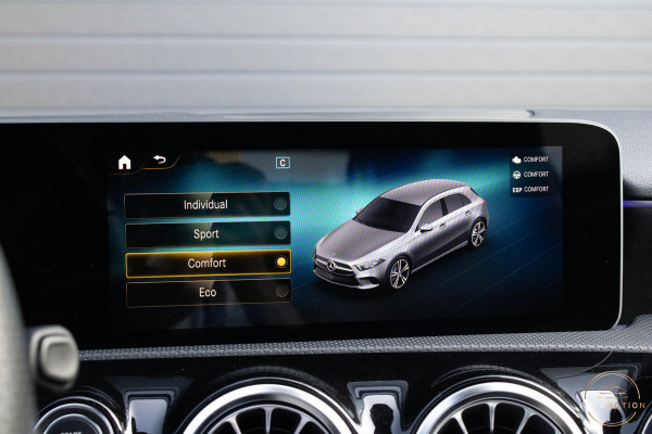 Mercedes-Benz A-Klasse 200 Business Solution AMG PANO CAMERA ACC BURMESTER MEMORY STOELVERWARMING