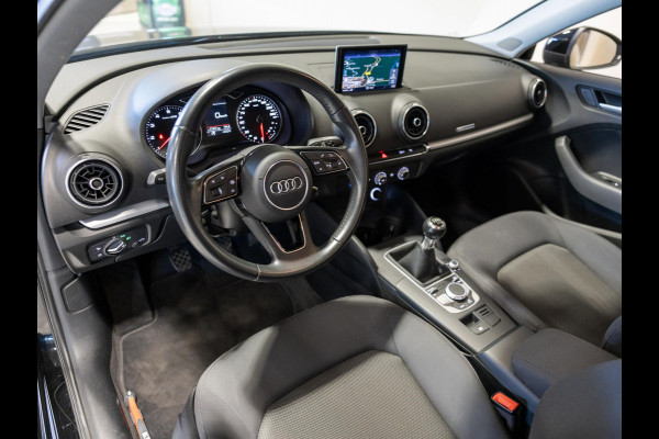 Audi A3 Sportback 30 TFSI Pro Line / 116pk / Trekhaak / NAP / Navigatie /