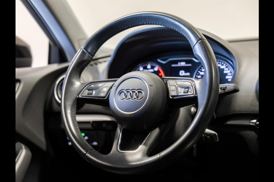 Audi A3 Sportback 30 TFSI Pro Line / 116pk / Trekhaak / NAP / Navigatie /
