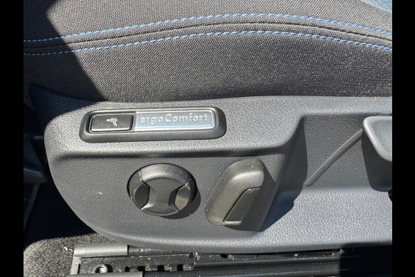 Volkswagen Passat Variant 1.4 TSI PHEV * AUTOMAAT * Panoramadak * Dealer onderhouden *