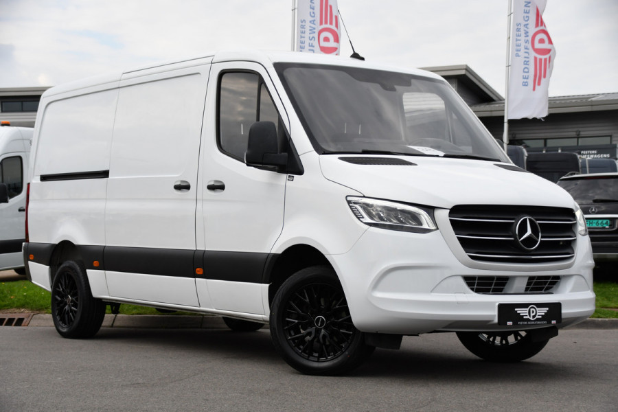 Mercedes-Benz Sprinter 319 V6 3.0 CDI L2H1 PB Edition Adaptieve Cruise, Carplay, Camera, LED, Automaat, Trekhaak, Multimedia, 190pk, Geveerde Stoel, Uniek!