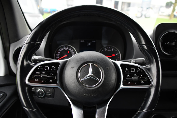 Mercedes-Benz Sprinter 319 V6 3.0 CDI L2H1 PB Edition Adaptieve Cruise, Carplay, Camera, LED, Automaat, Trekhaak, Multimedia, 190pk, Geveerde Stoel, Uniek!
