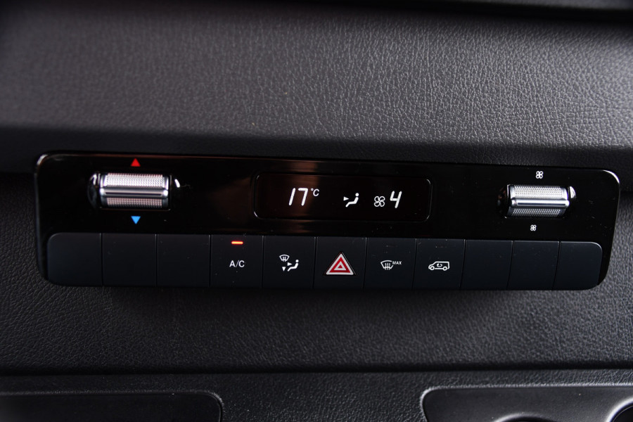 Mercedes-Benz Sprinter 319 V6 3.0 CDI L2H1 PB Edition Adaptieve Cruise, Carplay, Camera, LED, Automaat, Trekhaak, Multimedia, 190pk, Geveerde Stoel, Uniek!