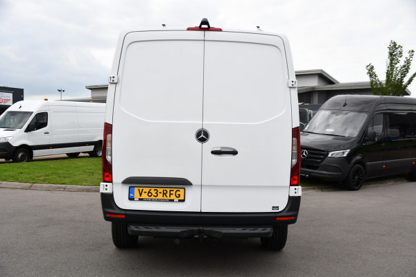 Mercedes-Benz Sprinter 319 V6 3.0 CDI L2H1 PB Edition Adaptieve Cruise, Carplay, Camera, LED, Automaat, Trekhaak, Multimedia, 190pk, Geveerde Stoel, Uniek!