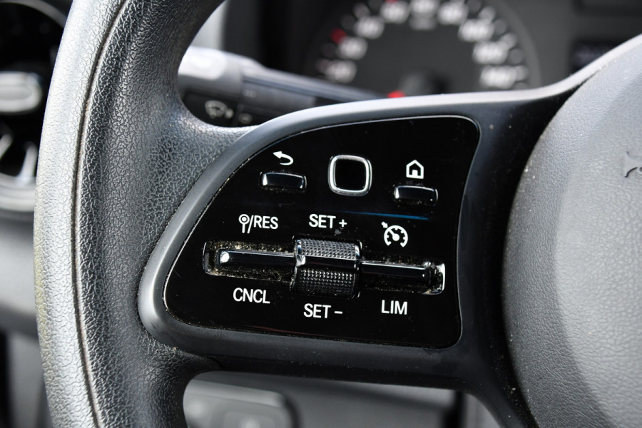 Mercedes-Benz Sprinter 317 1.9 CDI L2H2 RWD AMG Black Edition Camera, Cruise, Carplay, Automaat, 170PK, Multimedia, UNIEK!