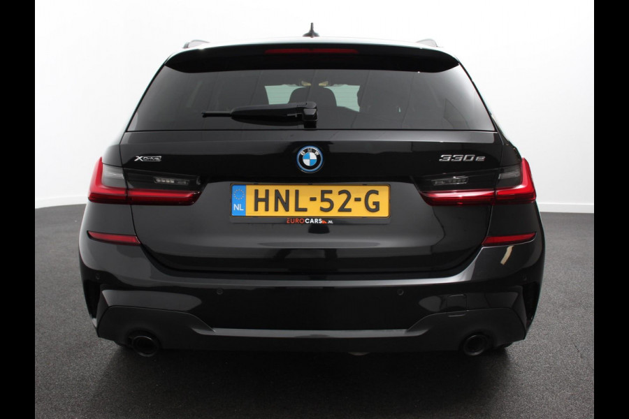 BMW 3 Serie Touring 330e xDrive 292 PK 4WD M Sport Climate Control Stoel Stuurverwarming Full LED 18" Velgen Navigatie Prof Carplay/Android Auto PDC VA Trekhaak Elektrisch Sensatec