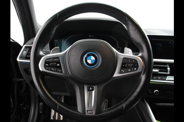 BMW 3 Serie Touring 330e xDrive 292 PK 4WD M Sport Climate Control Stoel Stuurverwarming Full LED 18" Velgen Navigatie Prof Carplay/Android Auto PDC VA Trekhaak Elektrisch Sensatec