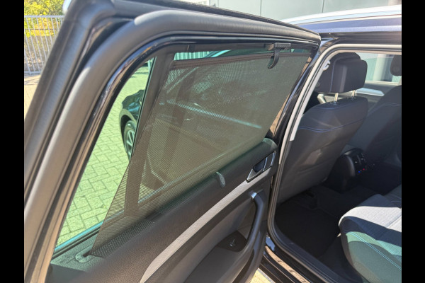 Volkswagen Passat Variant 1.4 TSI PHEV GTE * Trekhaak * AUTOMAAT * Parkeercamera * Head-up Display *