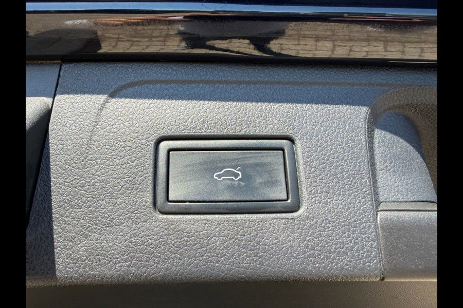 Volkswagen Passat Variant 1.4 TSI PHEV GTE * Trekhaak * AUTOMAAT * Parkeercamera * Head-up Display *