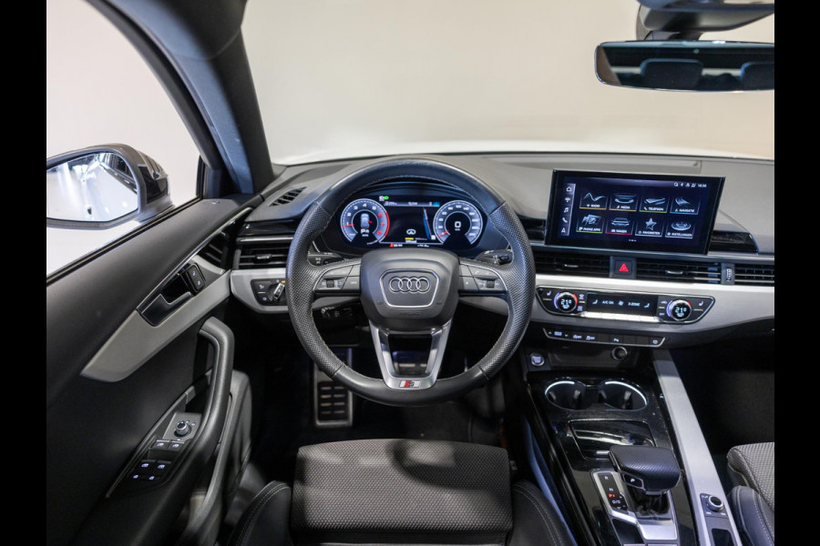 Audi A4 Avant 40 TFSI S-Line edition / 204pk / Panorama dak / Trekhaak / Stoelverwarming /